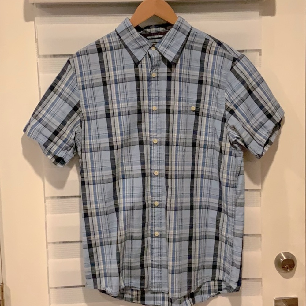 G.H.Bass & Co plaid short sleeve shirt size large